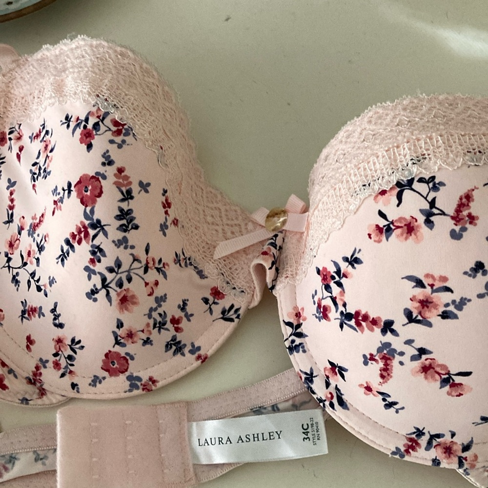 Laura Ashley floral pink underwire bra 34C
